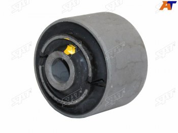 Сайлентблок заднего нижнего продольного рычага MITSUBISHI PAJERO 91-04 SAT ST-MB631492