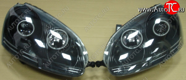 29 399 р. GOLF {JETTA 05-10} ФАРА Л+П (КОМПЛЕКТ) ТЮНИНГ ЛИНЗОВАН С СВЕТЯЩ ОБОДК ДИОД С РЕГ.МОТОР (EAGLE EYES) ВНУТРИ ЧЕРН EAGLE EYES vwglf04-007b-n  с доставкой в г. Кинешма