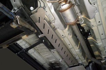 Защита топливной магистрали (2 шт) ТСС Тюнинг EXEED RX (2022-2025) (алюминий 4 мм)