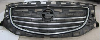 INSIGNIA РЕШЕТКА РАДИАТОРА (Тайвань) ХРОМ-ЧЕРН BodyParts opins08-100hb