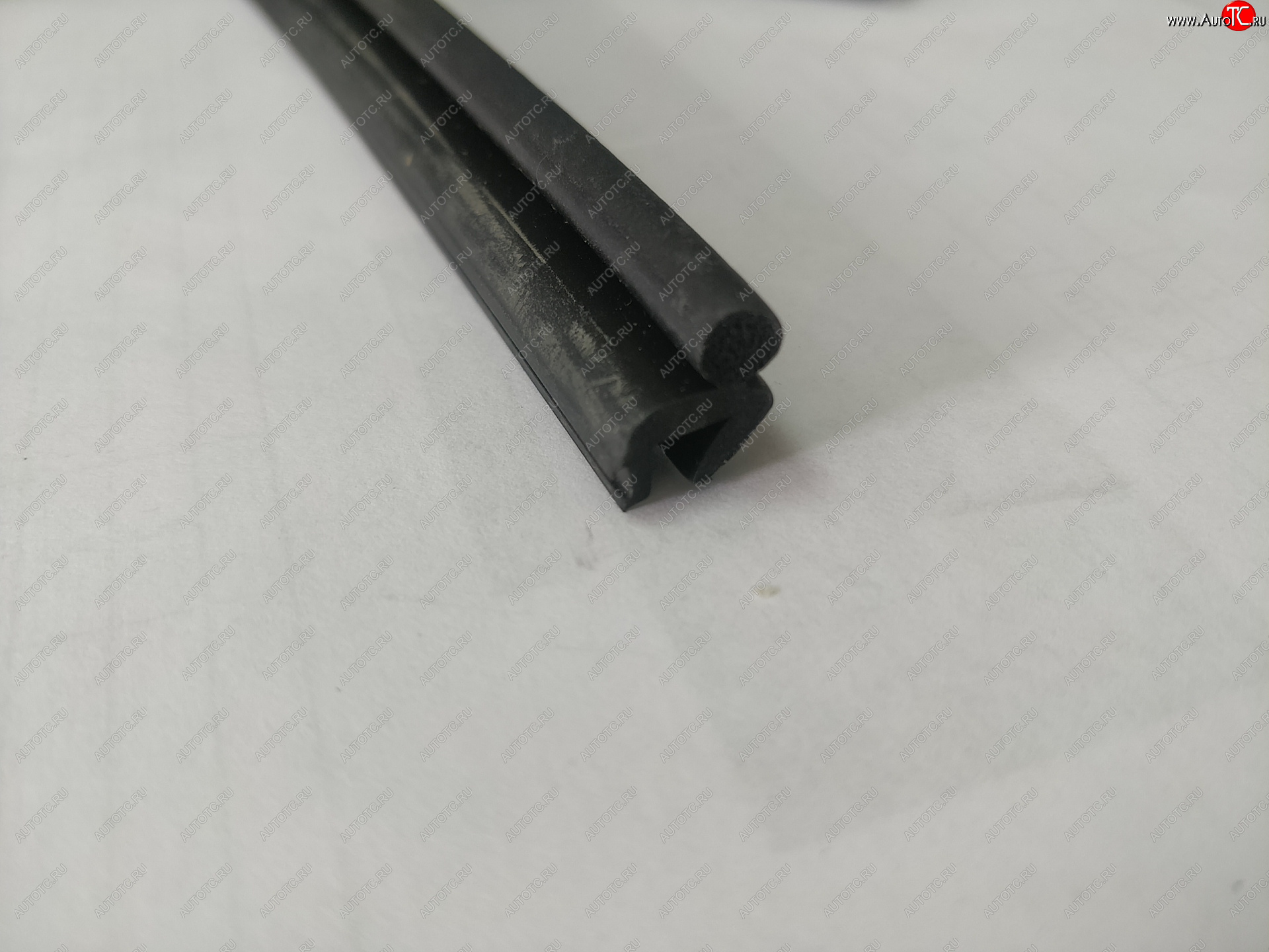 195 р. Универсальный уплотнитель (подложка) FlexLine (13 mm, 1 погонный метр) Opel Karl A хэтчбэк 5 дв. (2015-2019)  с доставкой в г. Кинешма